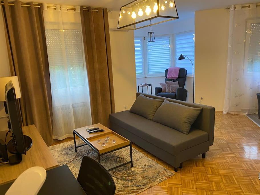 Apartment Miva Záhřeb Exteriér fotografie